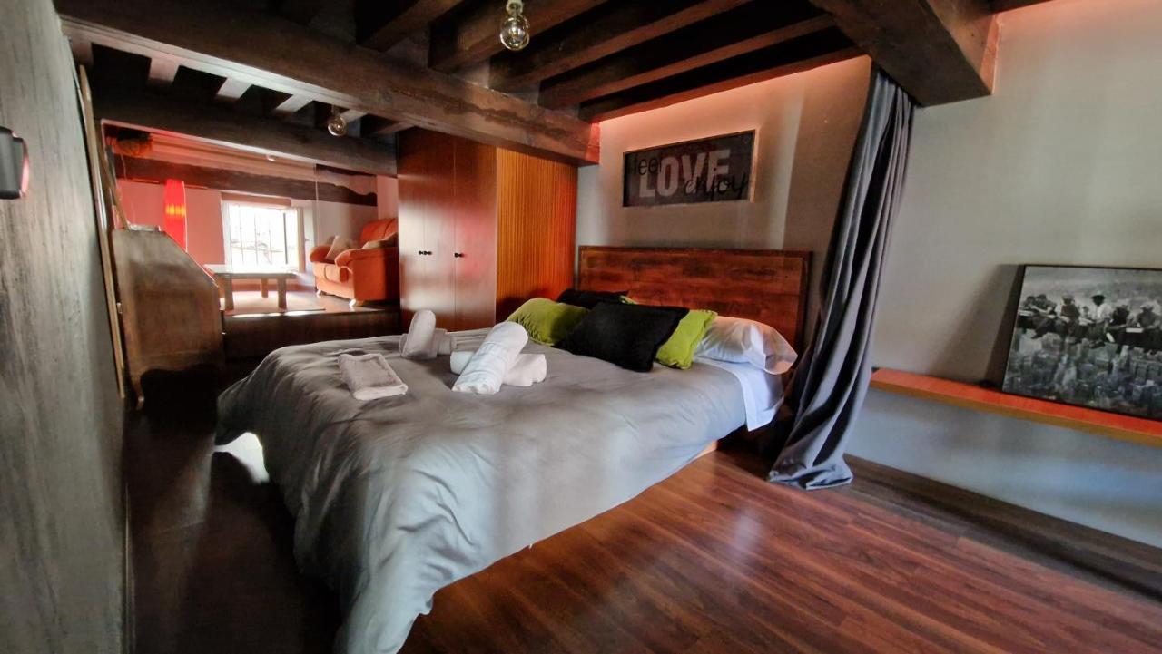 Loft La Catedral De Casa Botes Apartman Cuenca  Kültér fotó